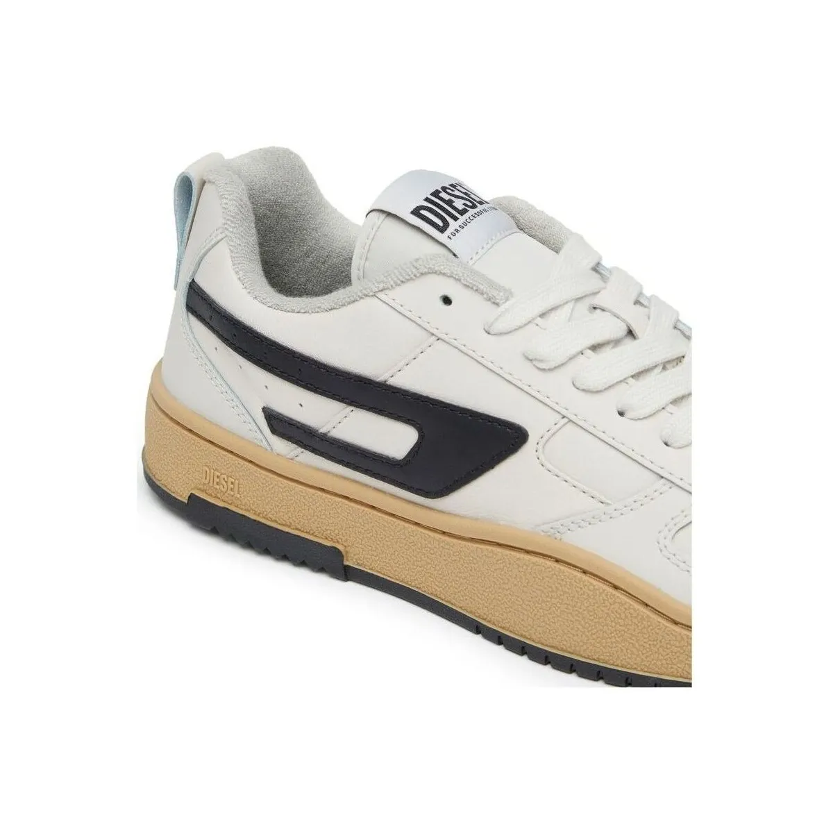 Y03204P5576 SUKIYO V2 LOWH9771 WHITE/BLACK GUM SOLE