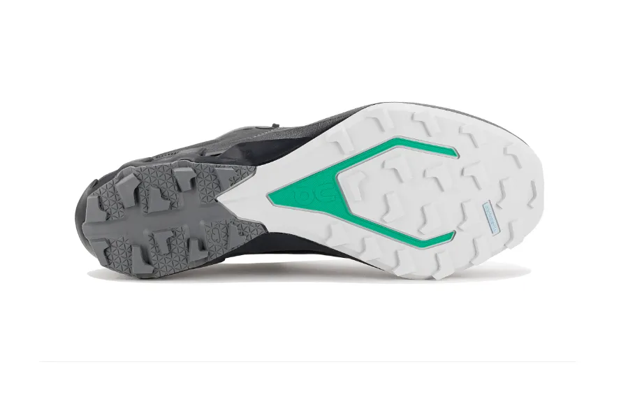 ZAPATILLAS CLOUDVENTURE PEACK 3  MUJER