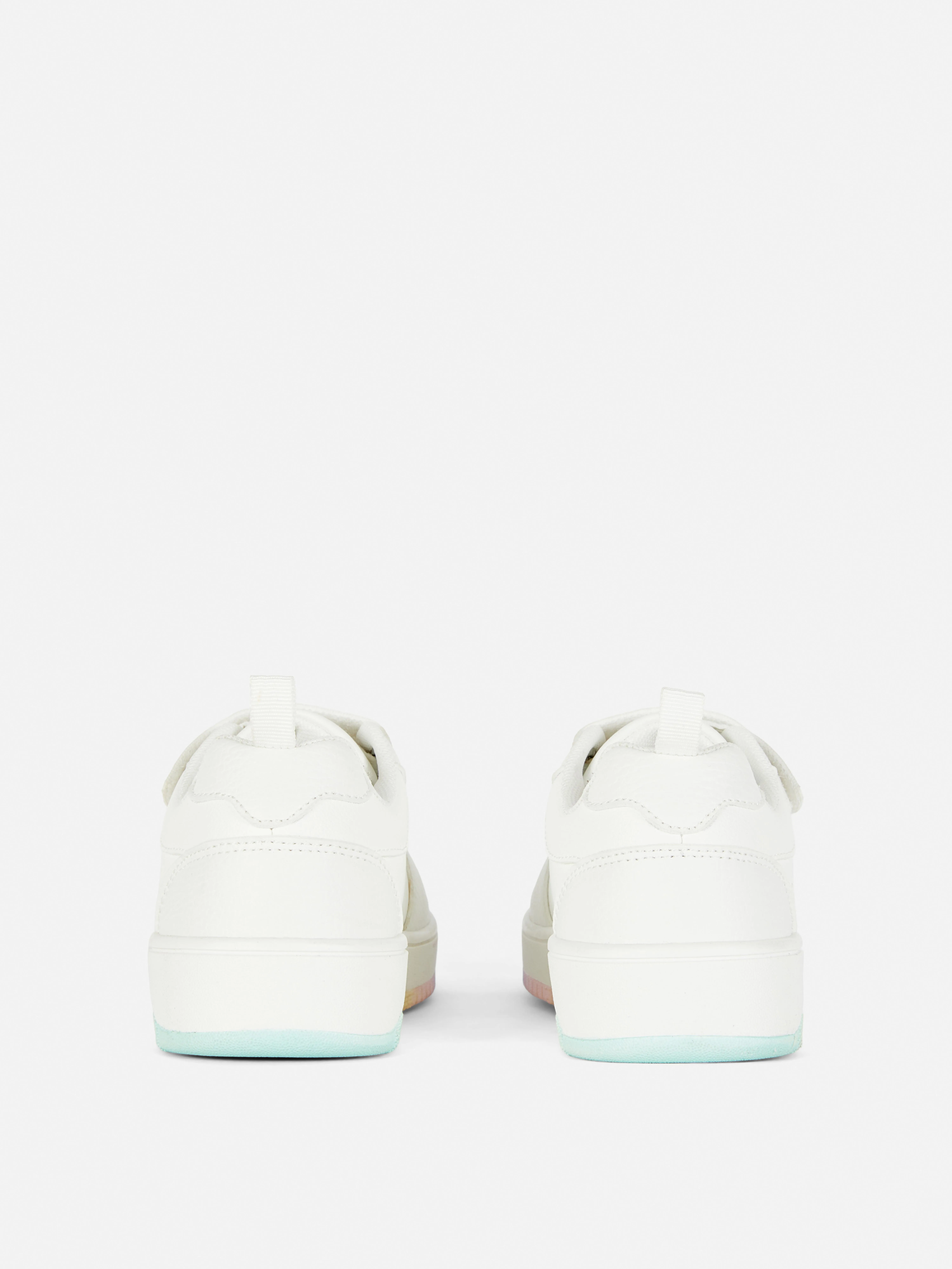 Zapatillas gruesas con efecto degradado y estrellas