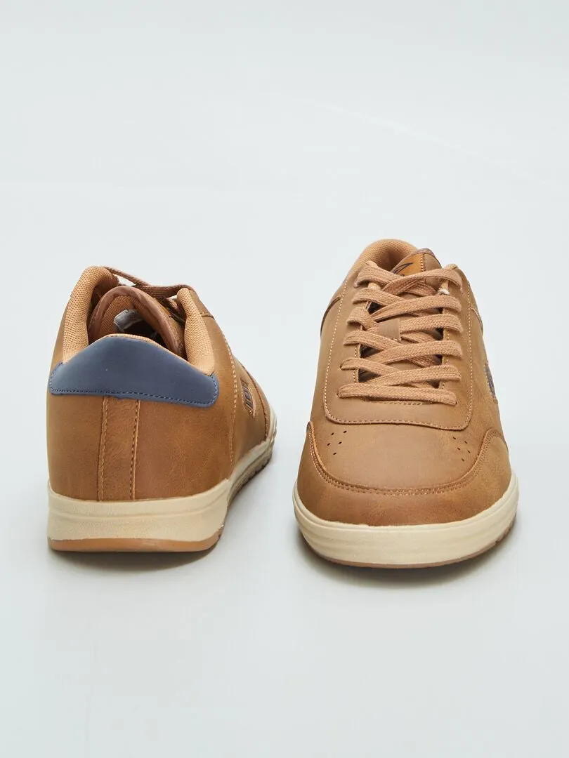 ZAPATILLAS URBANAS 'UMBRO'  MARRON