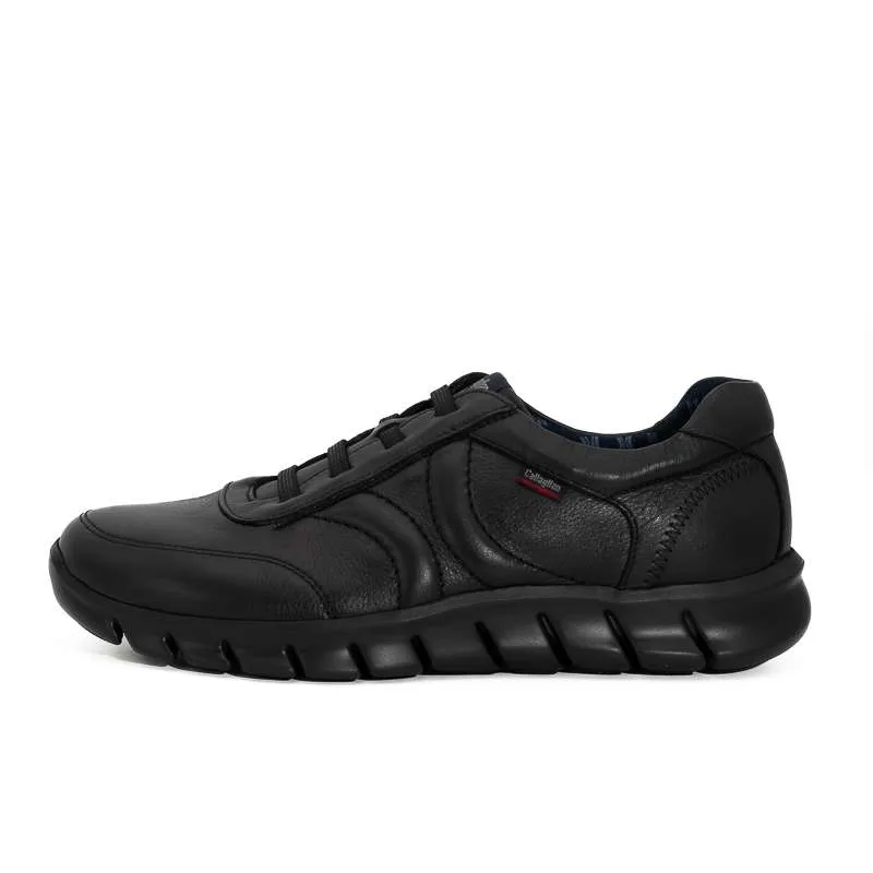 Zapato con cordones color negro de Callaghan