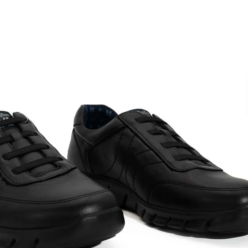 Zapato con cordones color negro de Callaghan