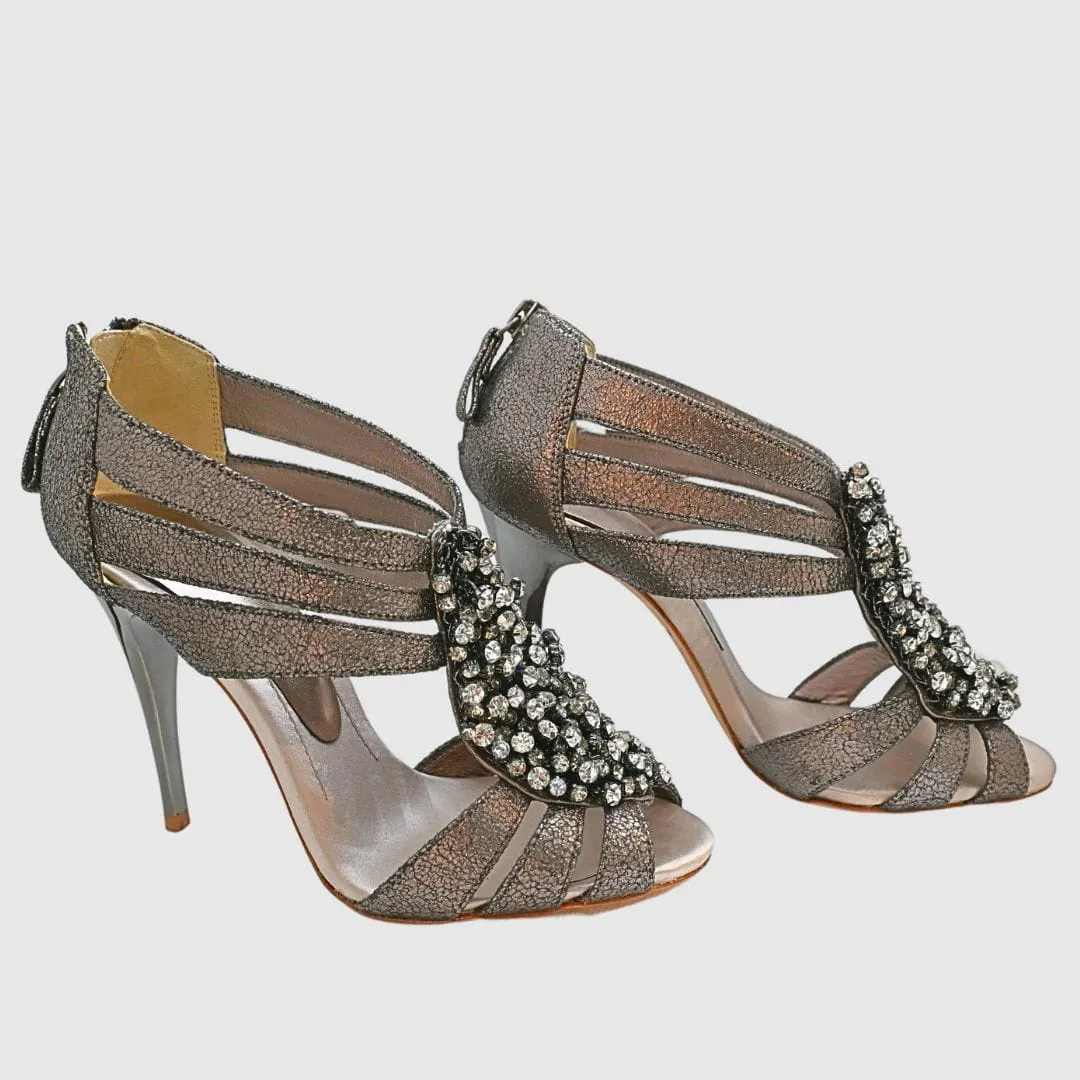 Zapato de tacón alto con piedras | Bourne
