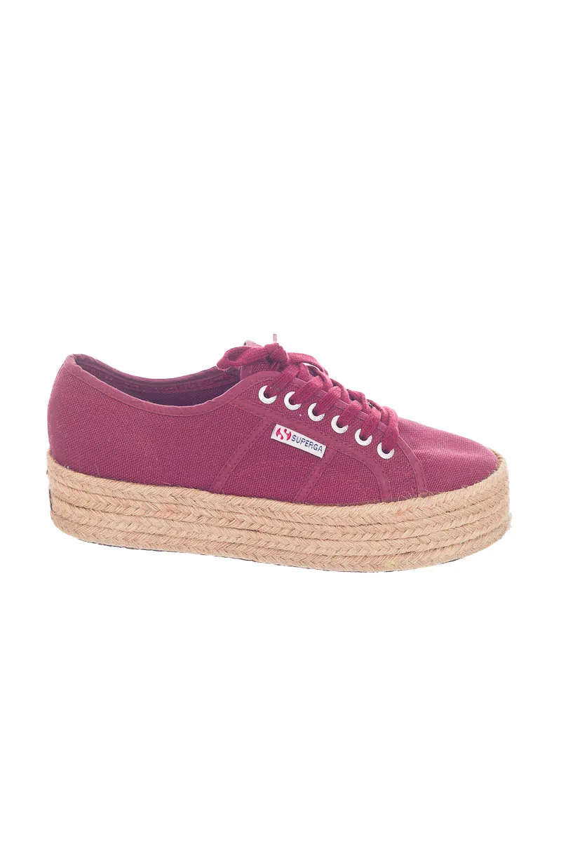 ZAPATOS COLOR VINOTINTO  SUPERGA